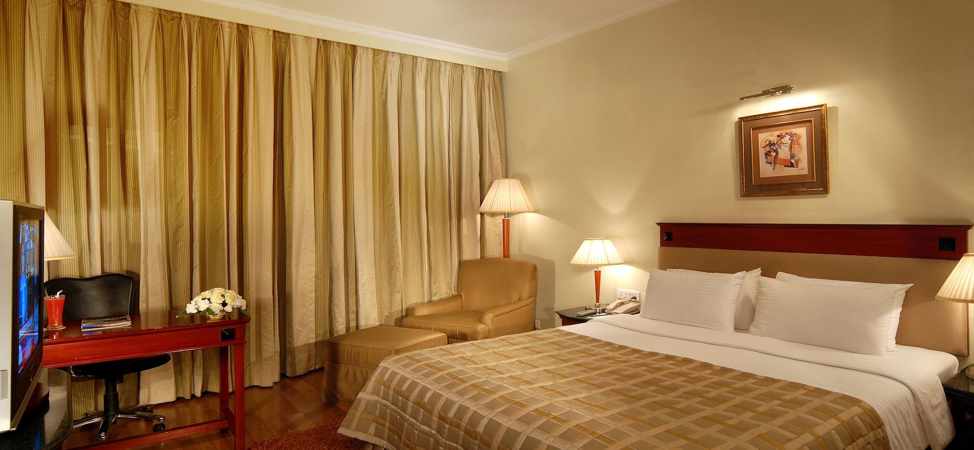 The Manohar Hyderabad Hotel Bagian luar foto