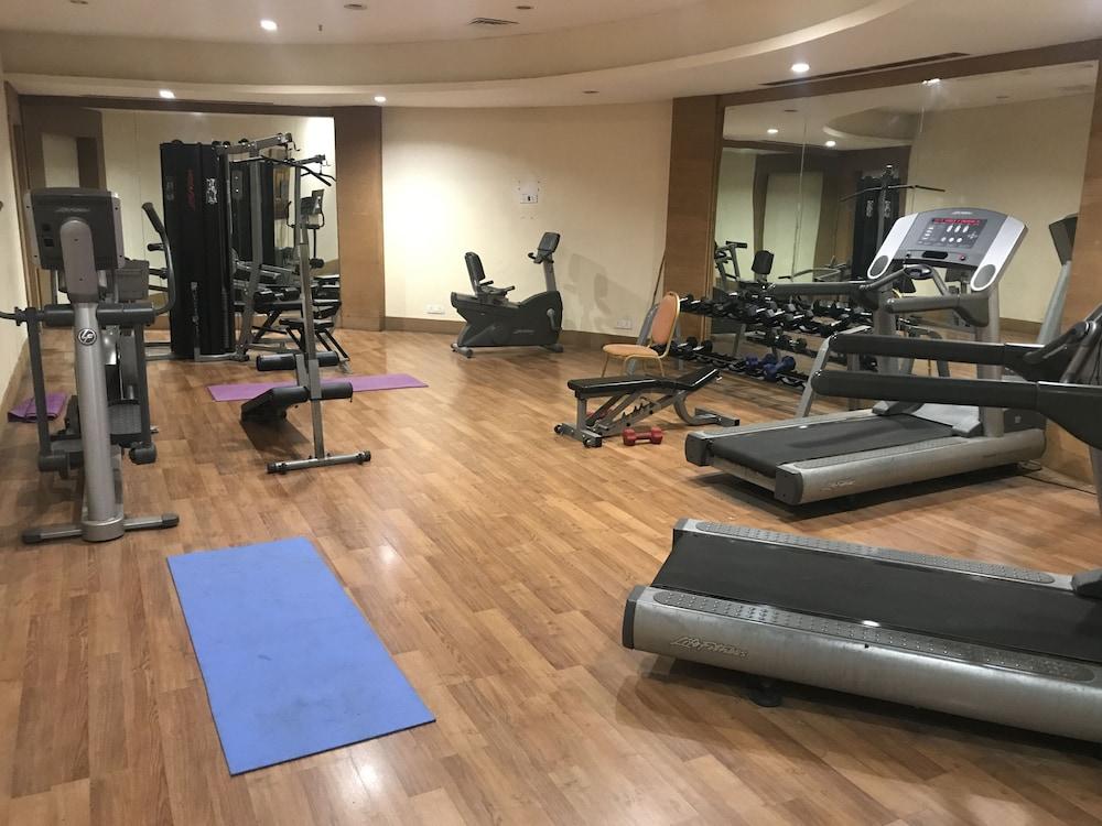 The Manohar Hyderabad Hotel Bagian luar foto