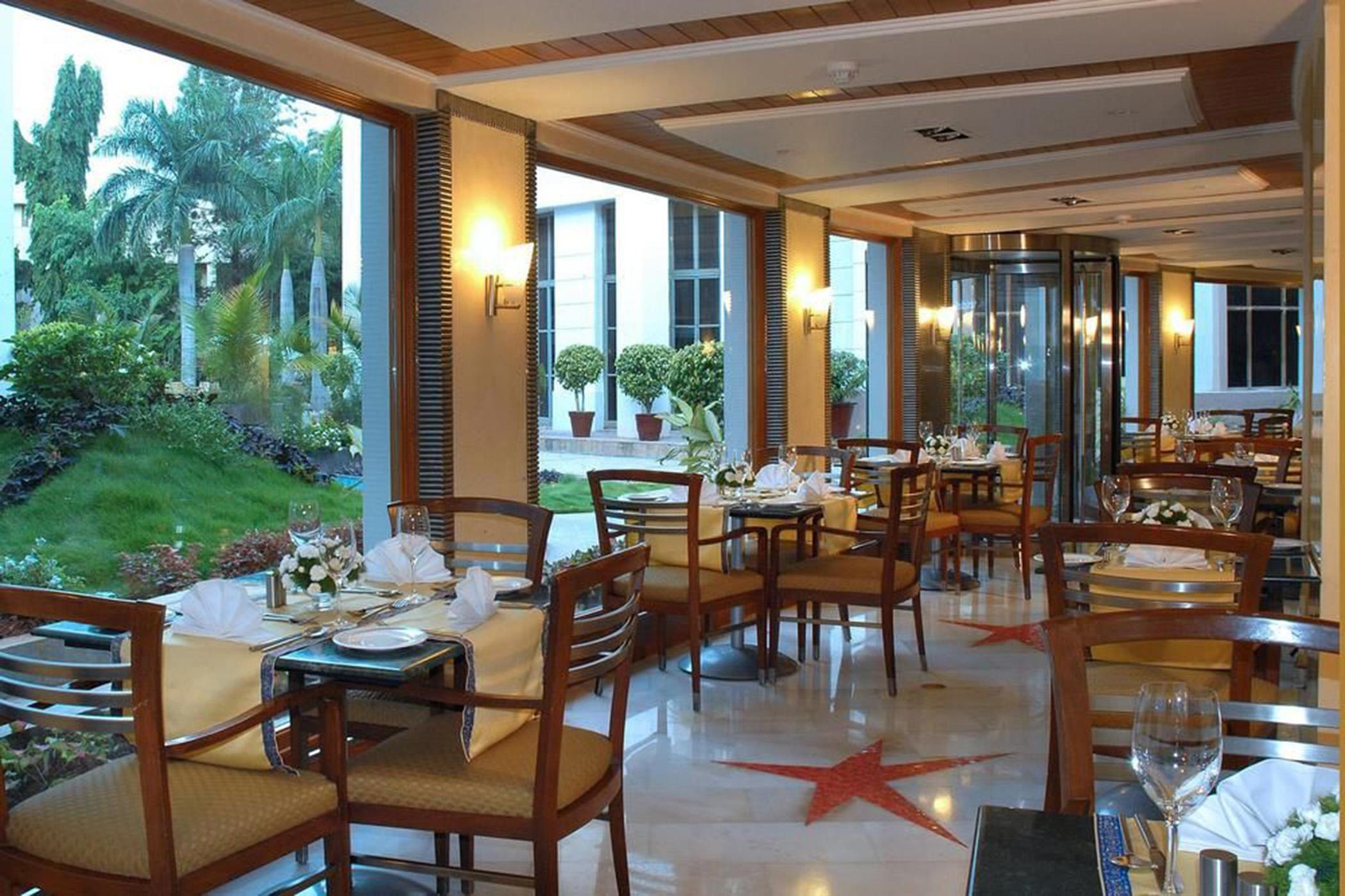The Manohar Hyderabad Hotel Bagian luar foto