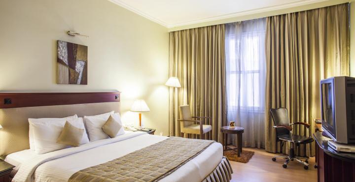 The Manohar Hyderabad Hotel Bagian luar foto