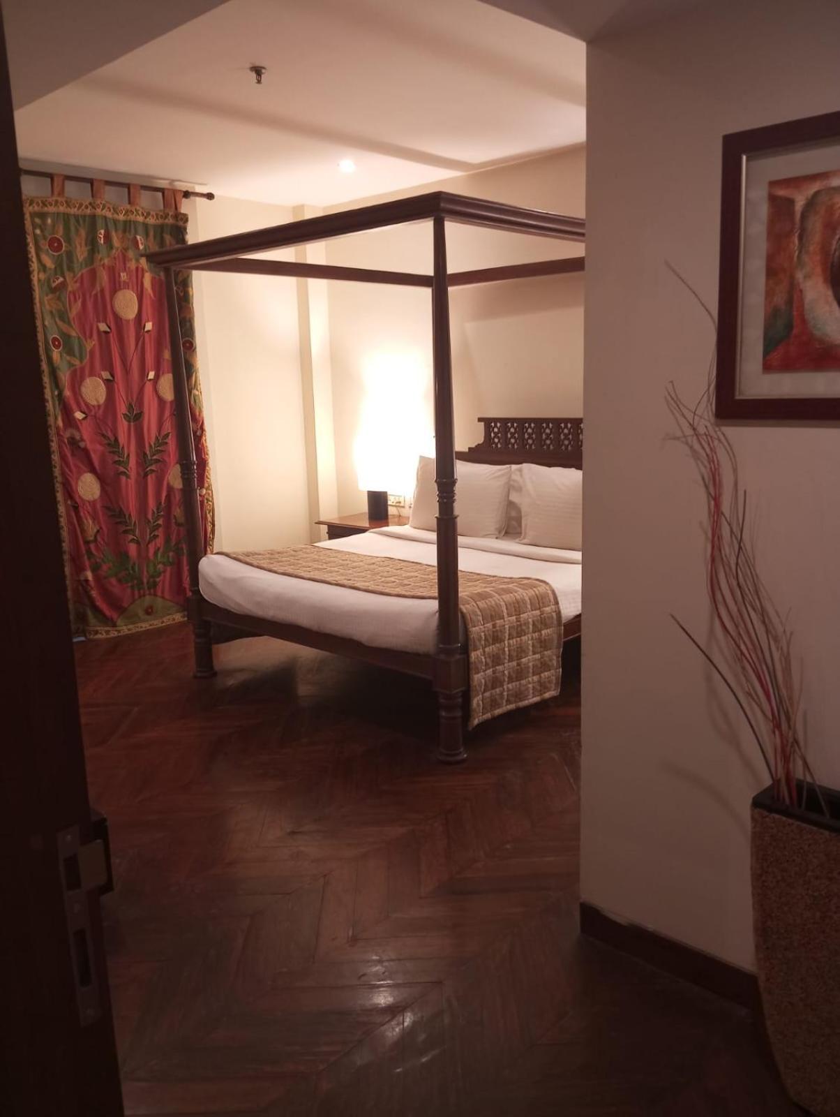 The Manohar Hyderabad Hotel Bagian luar foto