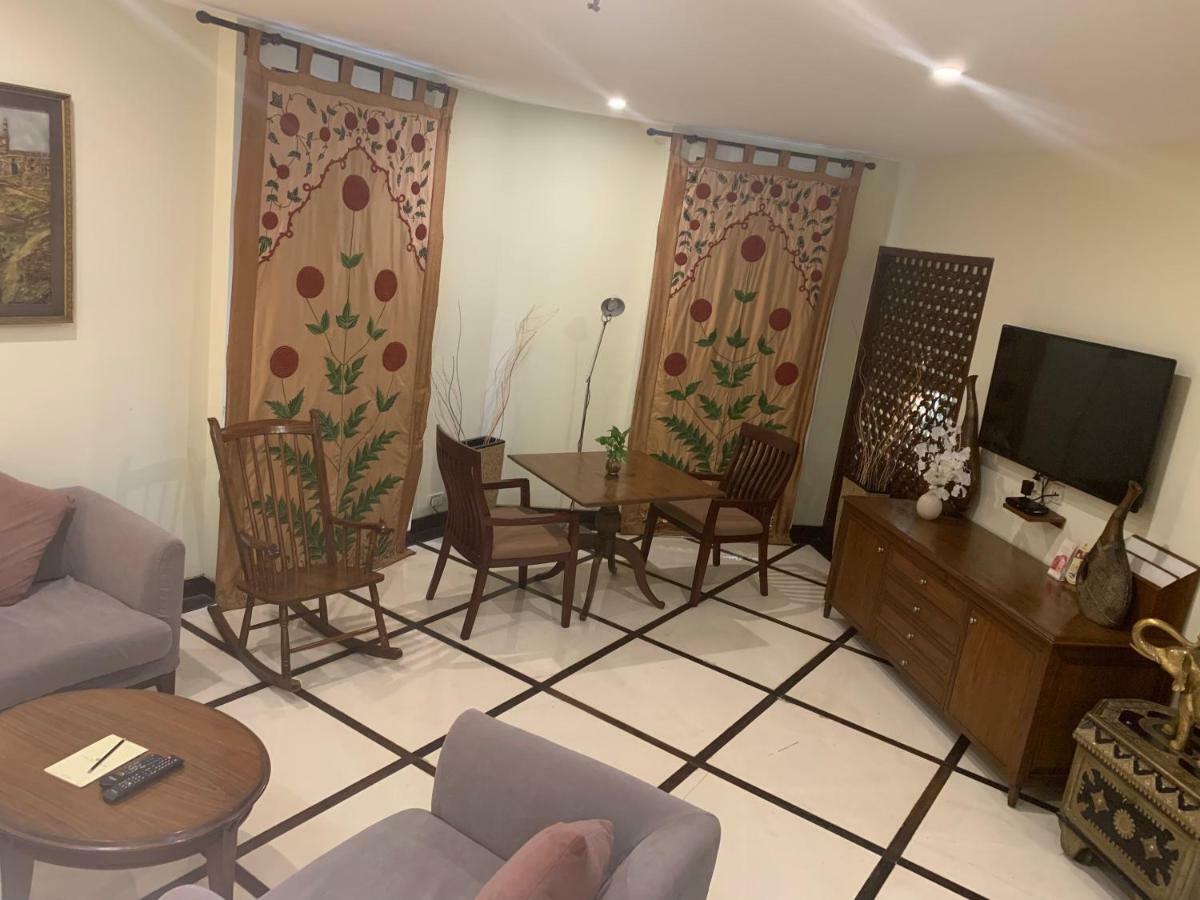 The Manohar Hyderabad Hotel Bagian luar foto