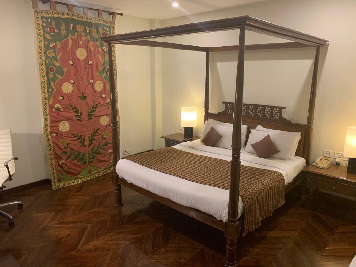The Manohar Hyderabad Hotel Bagian luar foto